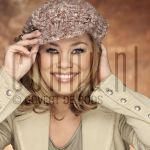 25-01-2005 Antje Monteiro at studio in Amsterdam, January 25, 2005.

[keywords]Posed, Headshot, Smiling, Eyecontact, Cap[/keywords]